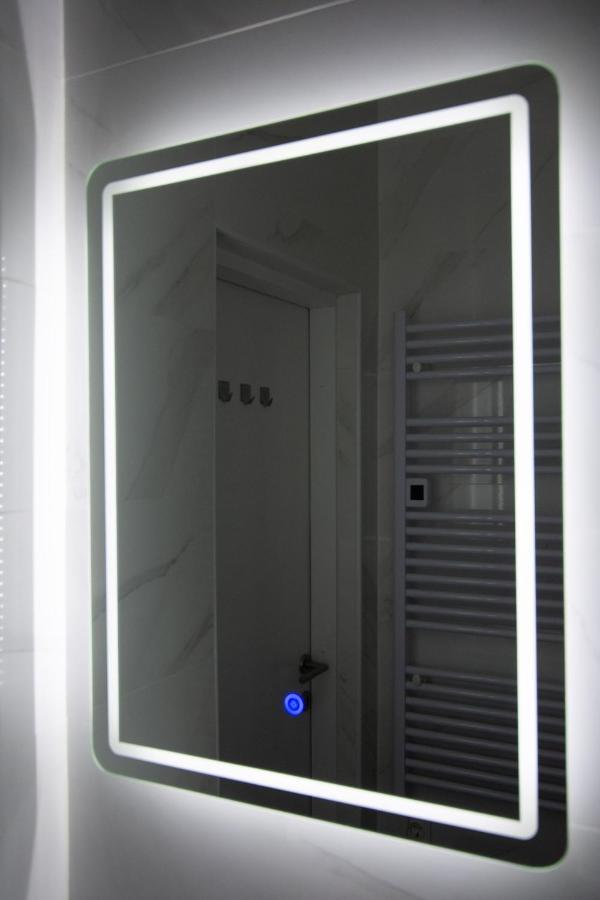 Flexible Selfcheckins 27 - Bedroom - New Zagreb Bagian luar foto