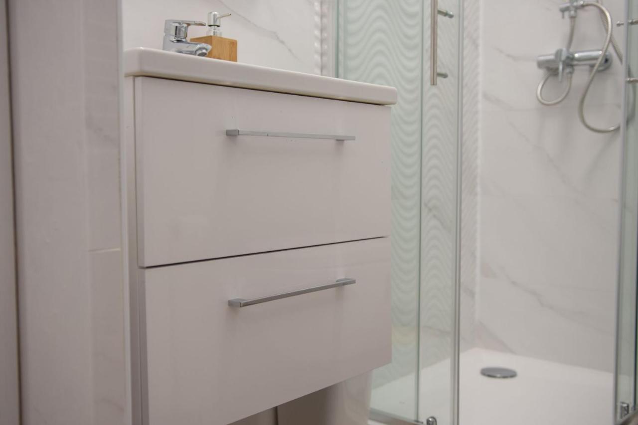 Flexible Selfcheckins 27 - Bedroom - New Zagreb Bagian luar foto